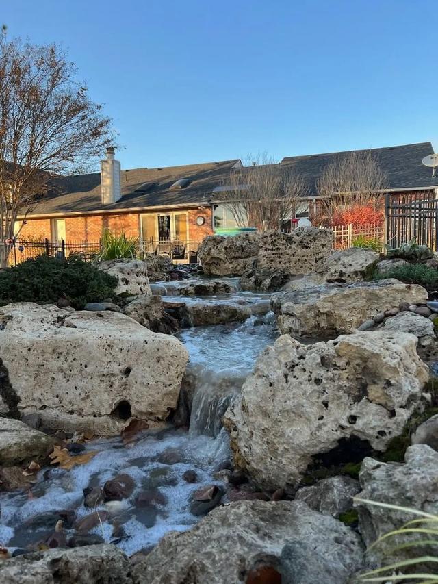 Water Feature Construction - Backyard Depot